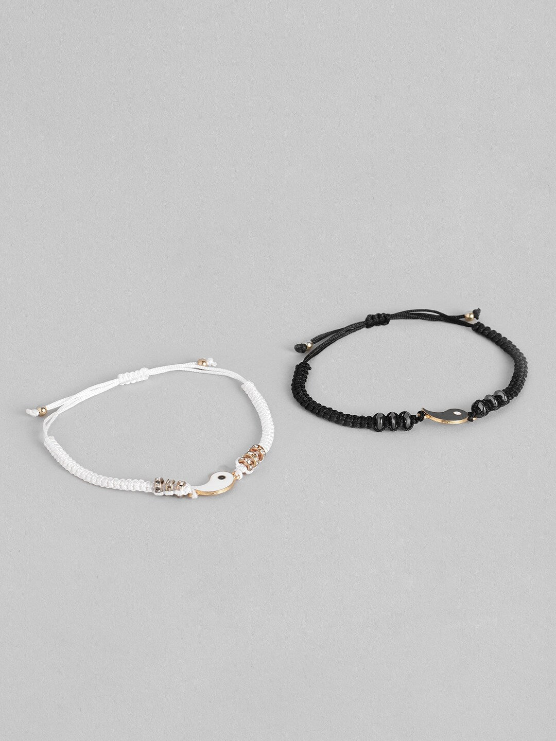 EL REGALO Unisex Pack of 2 Black & White Charm Bracelet - for Adults-Unisex
Style ID: 16310082