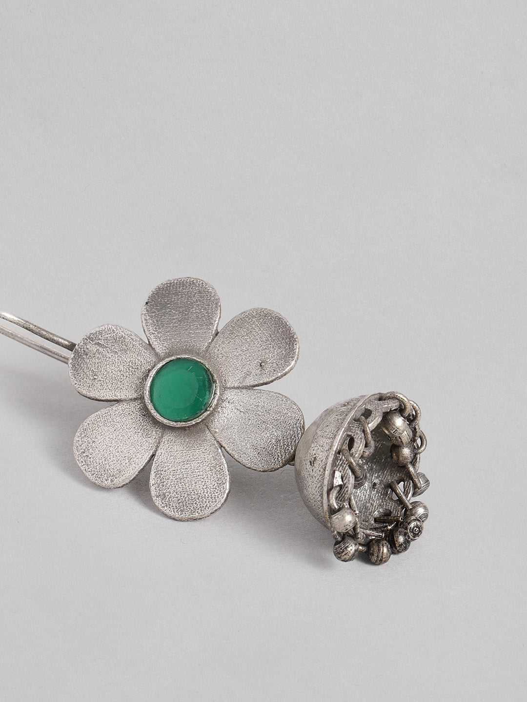 EL REGALO Green & Oxidised Silver-Toned Floral Shaped Stone Studded Jhumkas - for Women and Girls
Style ID: 16193850