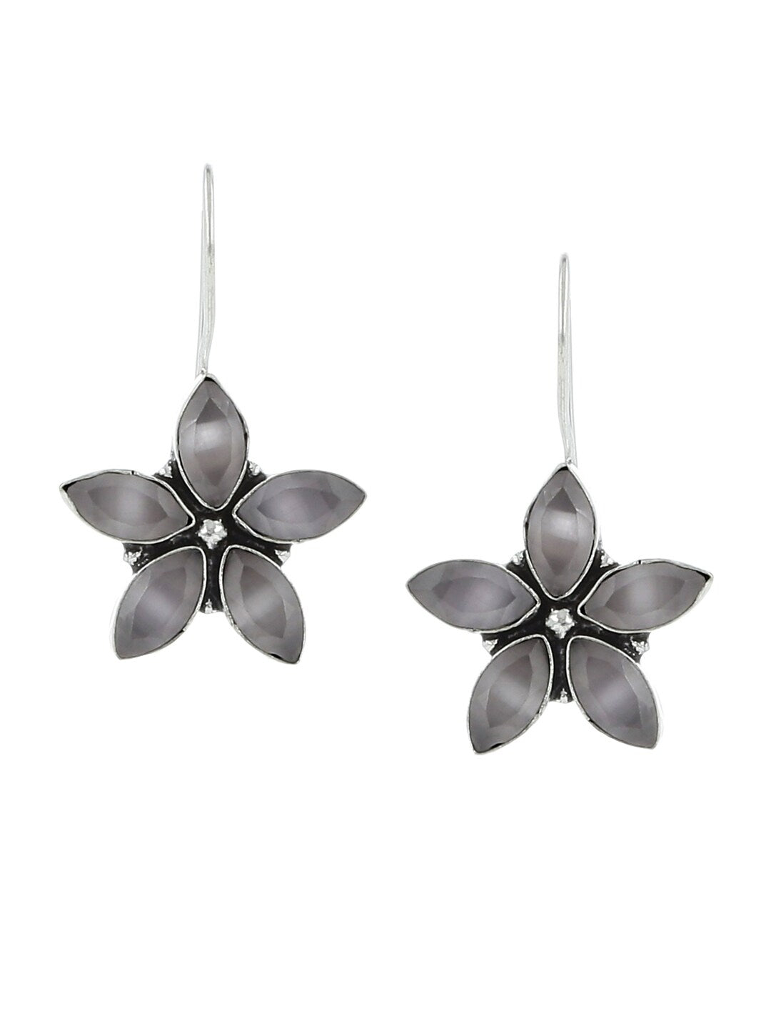 EL REGALO White Star Shaped Drop Earrings - for Women and Girls
Style ID: 17119250