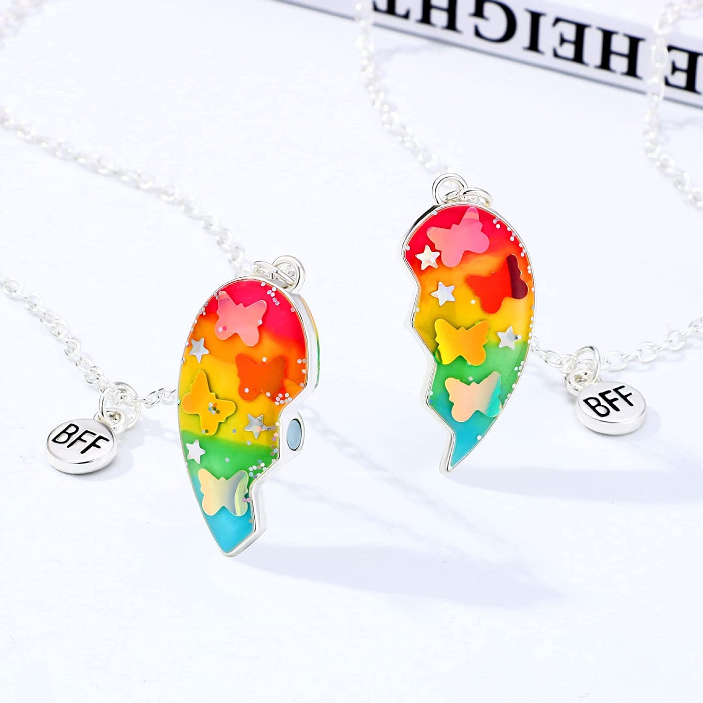 El Regalo 2PCs Magnetic Butterfly Heart Best Friend Necklace for Girls- Magnetic Matching Heart Pendant BFF Necklaces for Sisters/ Besties/ BFF