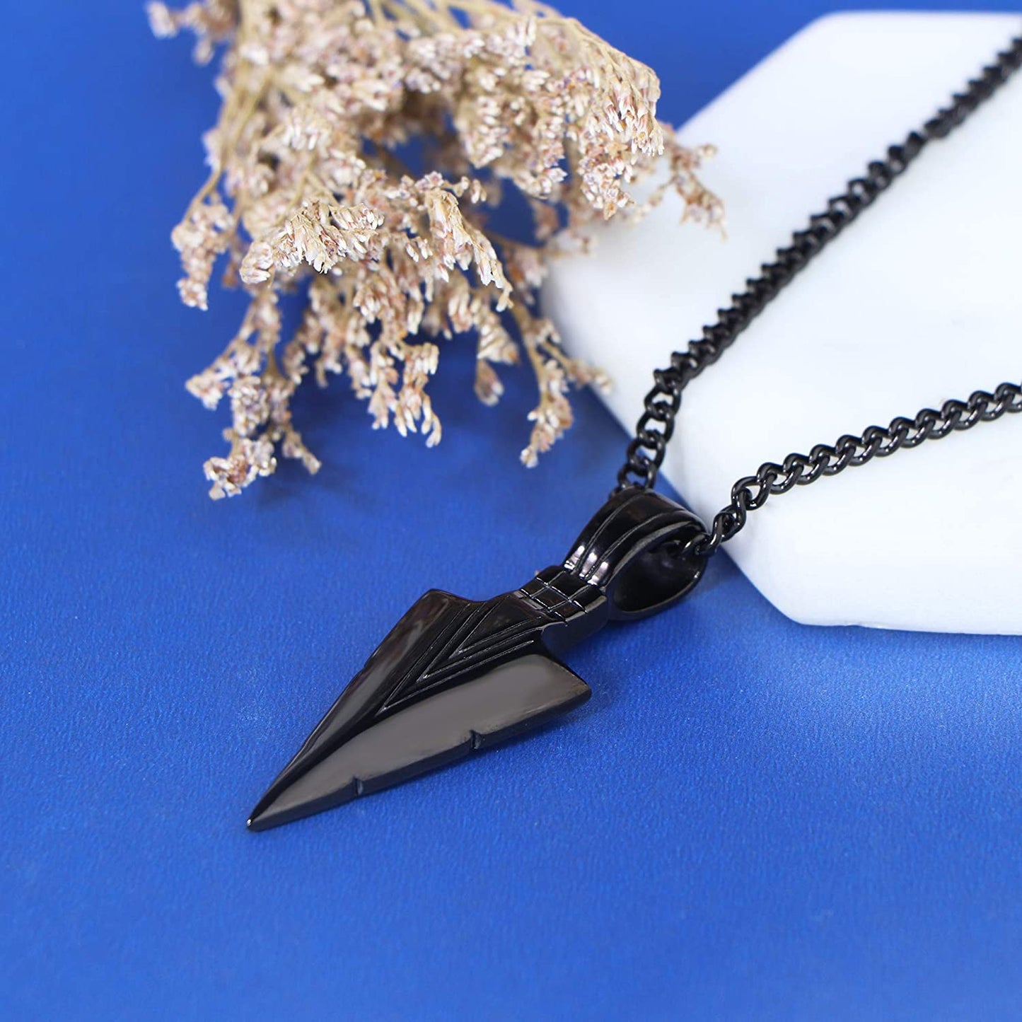 EL REGALO Stainless Steel Pendant Necklace for Men/ Boys- Cool Spearpoint Arrowhead Pendant Chain Necklace Set- Anti Tarnish/ Waterproof