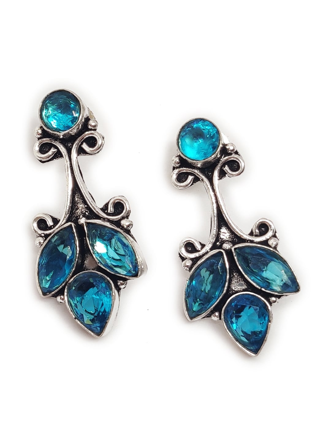 EL REGALO Blue Floral Studs Earrings - for Women and Girls
Style ID: 16851566