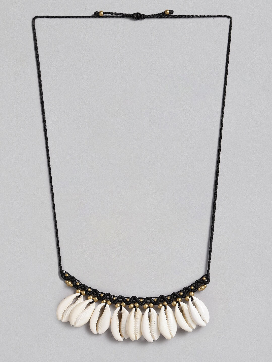 EL REGALO Black & Beige Big Cawrie Bohemian Necklace - for Women and Girls
Style ID: 16216034