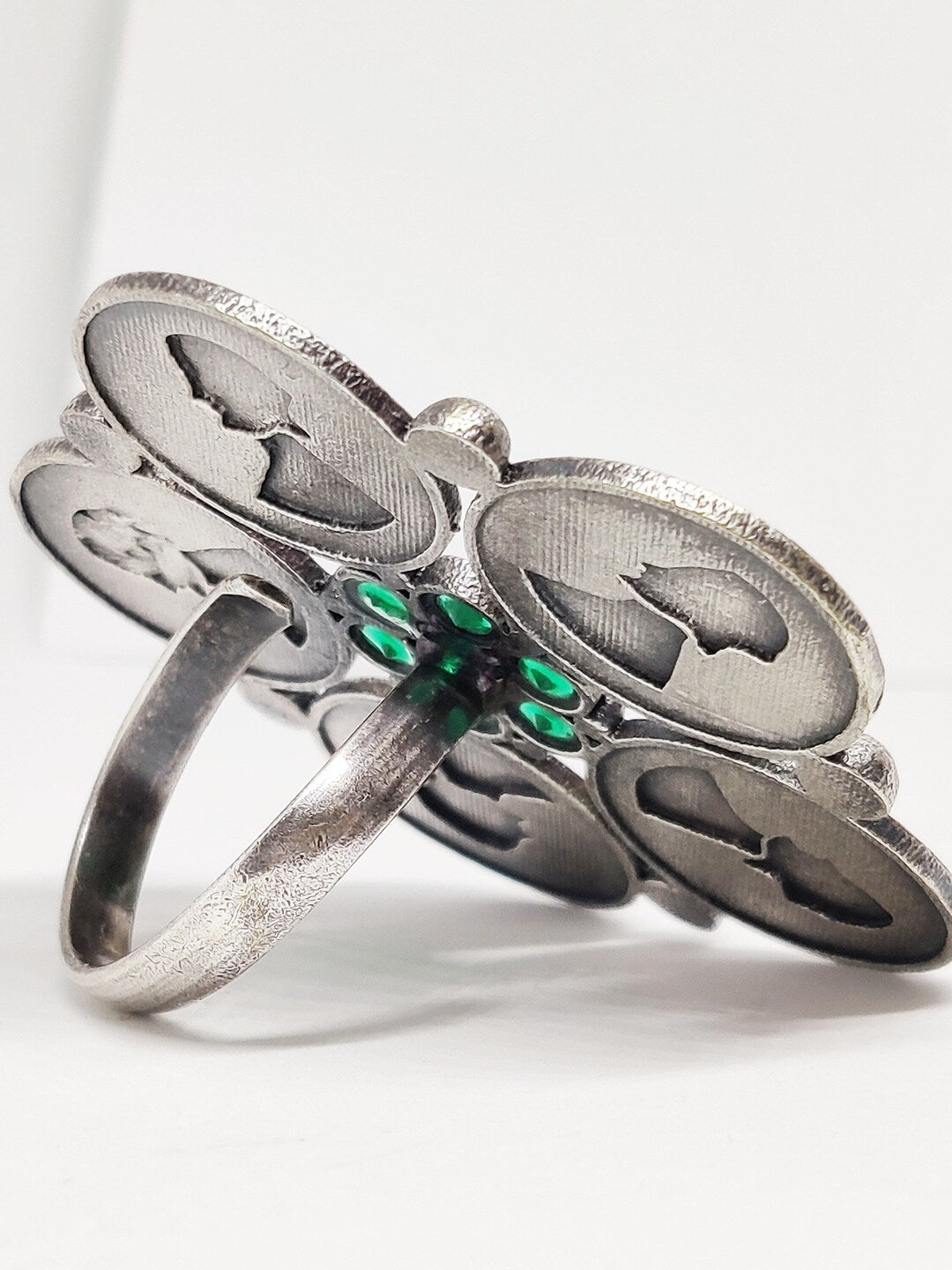 EL REGALO Silver-Toned & Green Stone-Studded Antique Adjustable Finger Ring - for Women and Girls
Style ID: 16843736