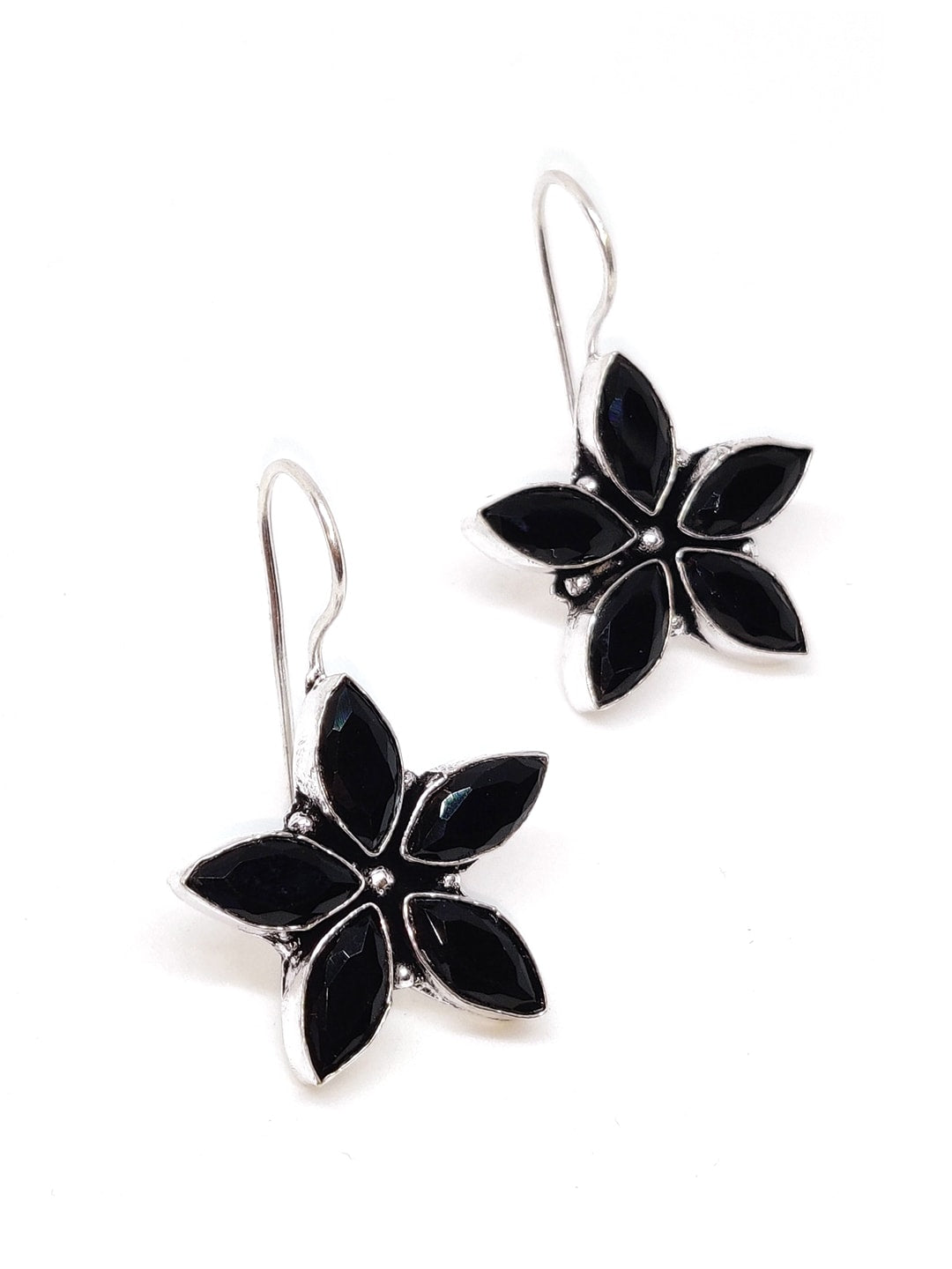 EL REGALO Silver-Toned & Black German Silver Star Shaped Drop Earrings - for Women and Girls
Style ID: 16770274